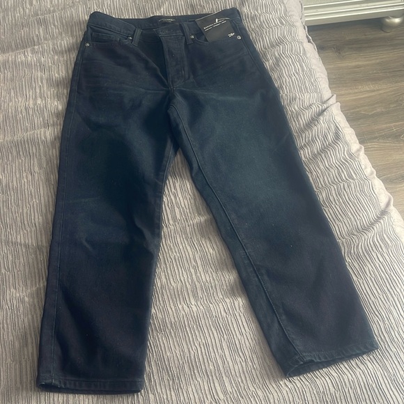 Jeans - Picture 1 of 5